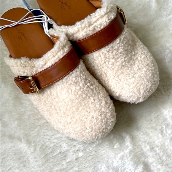 Universal Thread Cream and Brown Sherpa Mules - Picture 2 of 5